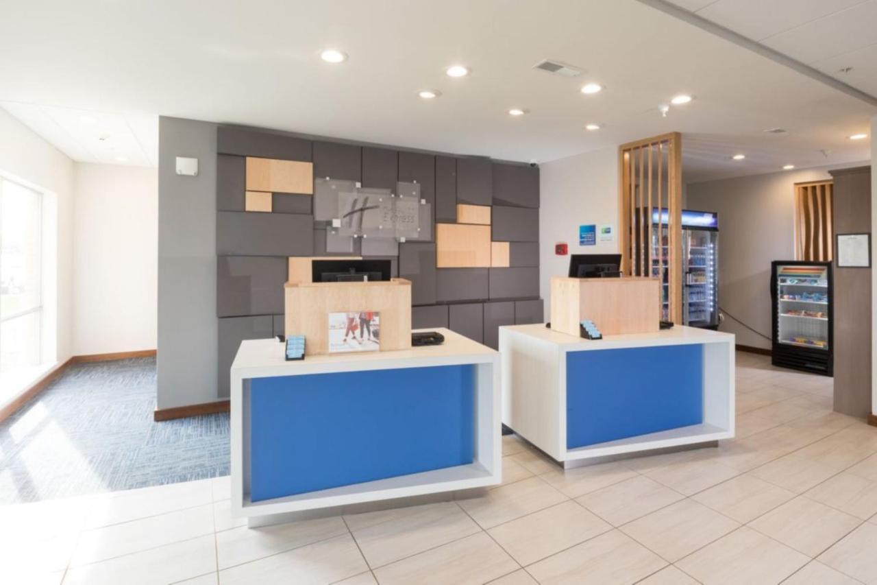Holiday Inn Express & Suites - Michigan City By Ihg Exteriér fotografie