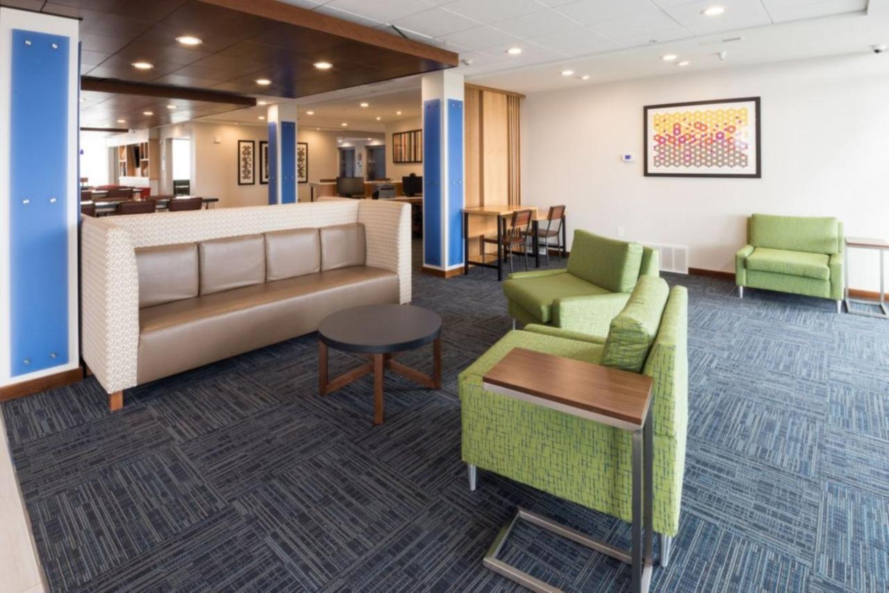 Holiday Inn Express & Suites - Michigan City By Ihg Exteriér fotografie