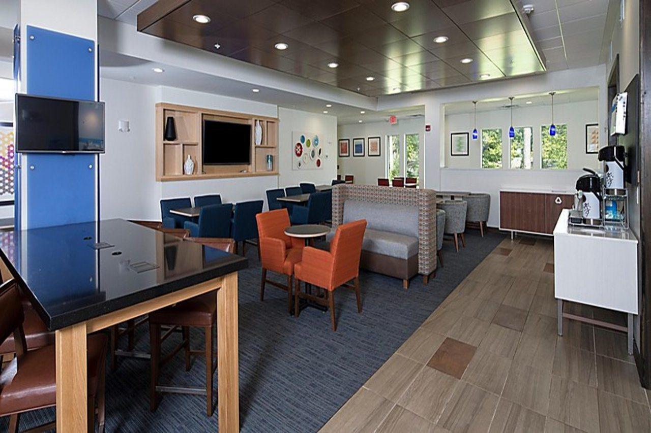 Holiday Inn Express & Suites - Michigan City By Ihg Exteriér fotografie